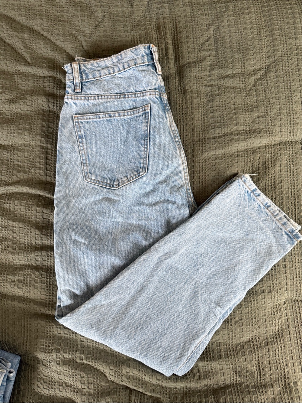 Zara Light Blue Straight Jeans l